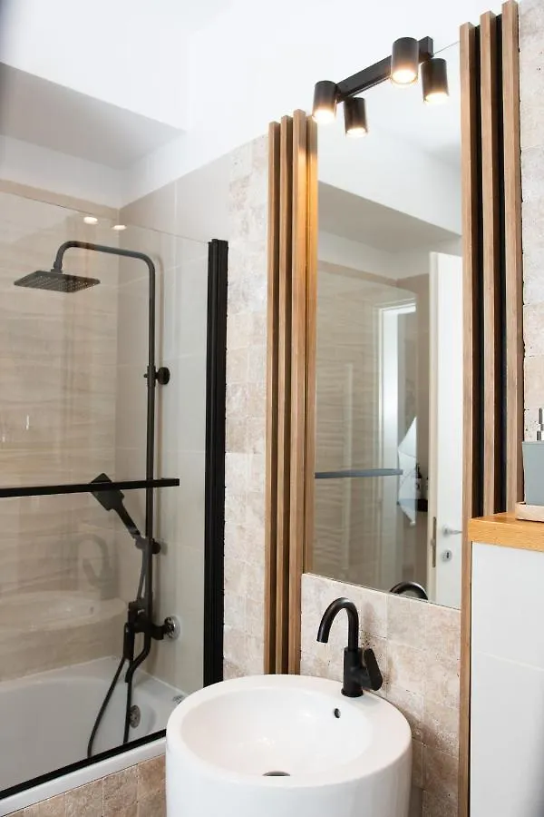 Anise Apartment Bucharest 0*,